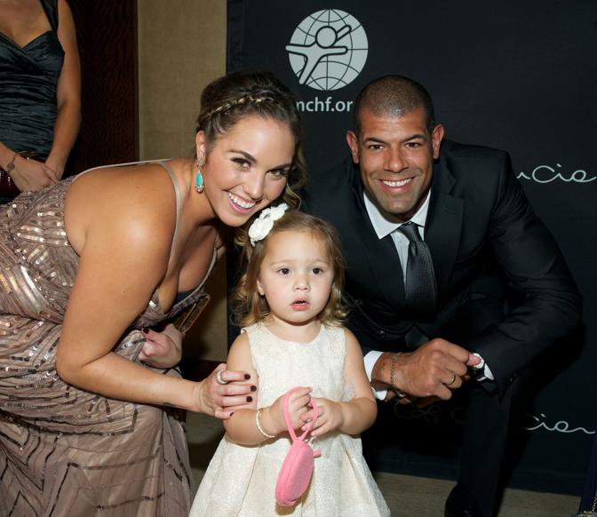 Shane Battier, con la moglie Heidi e la figlioletta Eloise, era la star più attesa alla serata